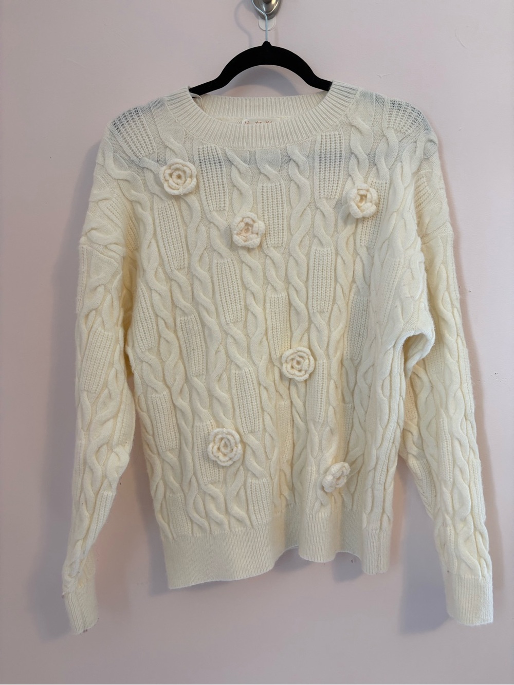 Cream Cable Knit Flower Appliqué Sweater - Women, like new size large